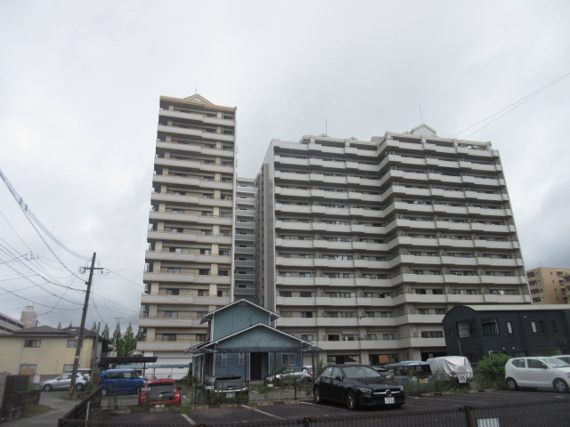 アブニール佐賀駅前壱番館